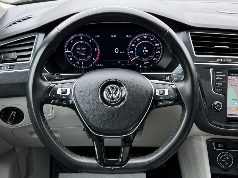 VOLKSWAGEN TIGUAN II CARAT 4MOTION 2.0 TDI 150 1ERE MAIN TOIT OUVRANT DSG7 COCKPIT - GARANTIE 1 AN