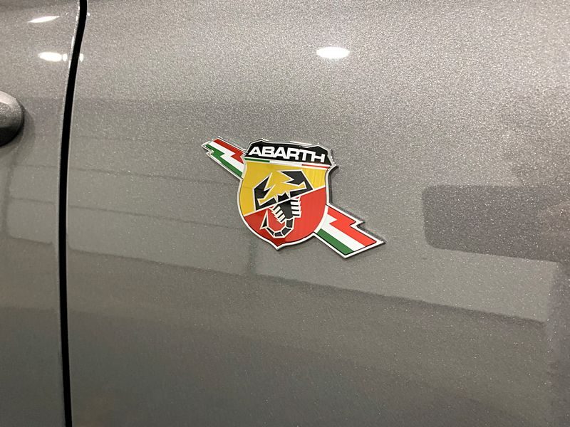 FIAT ABARTH 500 2022