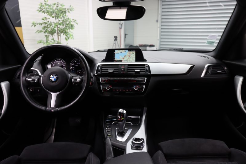 B.M.W. Série 1 120dA xDrive 190 - M Sport