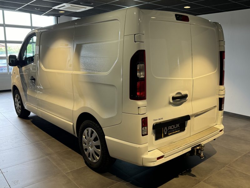 RENAULT TRAFIC  2019