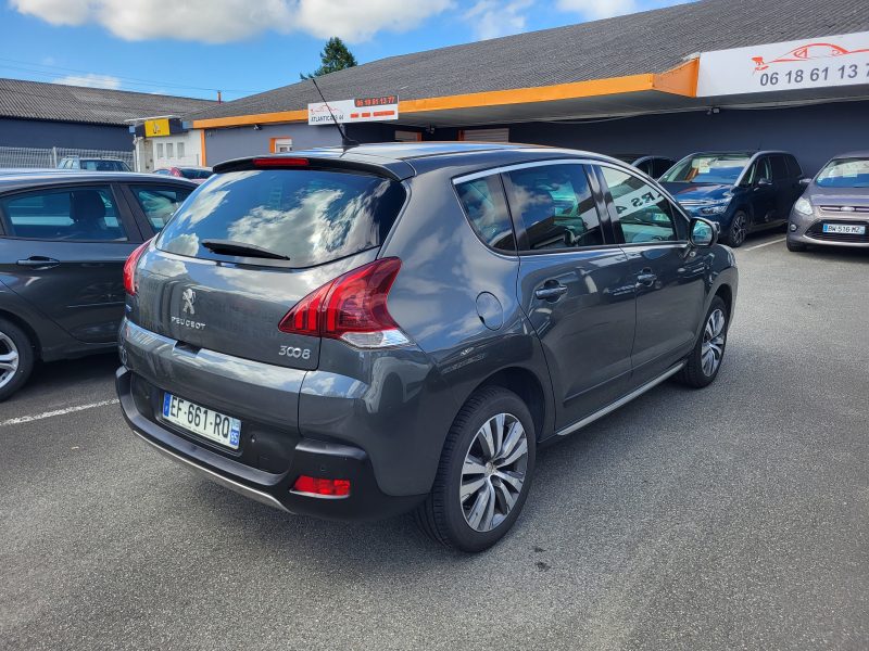 PEUGEOT 3008 SUV 2016