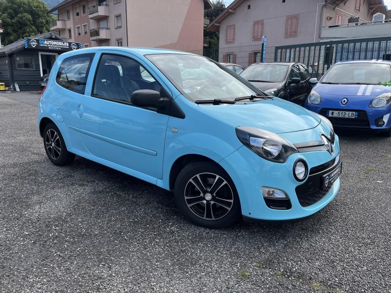 RENAULT TWINGO II 1.2i 75CV