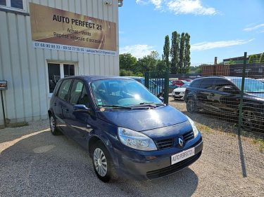 RENAULT MEGANE 2005