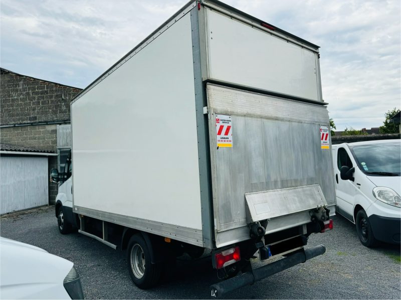 IVECO DAILY VI Fourgon 2019