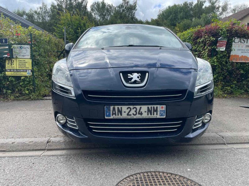 PEUGEOT 5008 1.6HDI 112CV