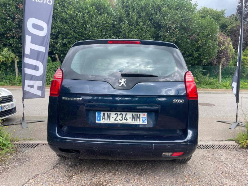 PEUGEOT 5008 1.6HDI 112CV