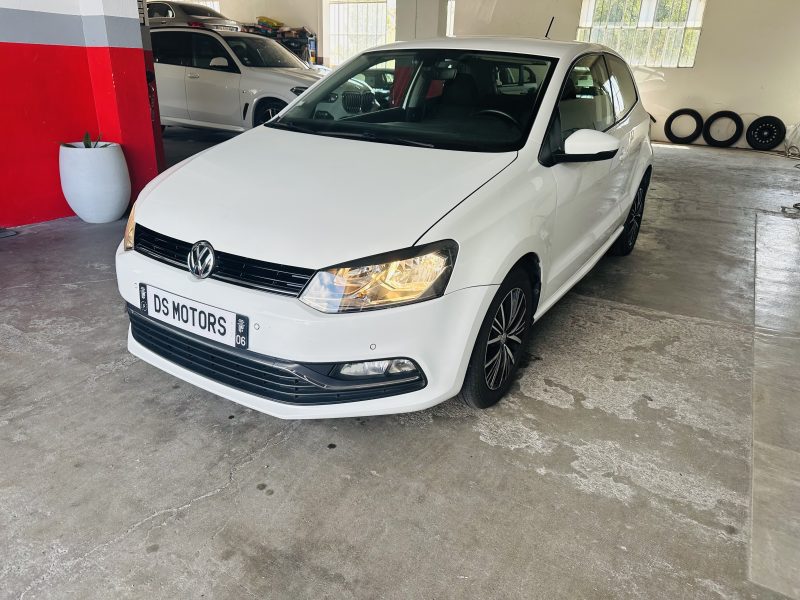 VOLKSWAGEN POLO V 2017