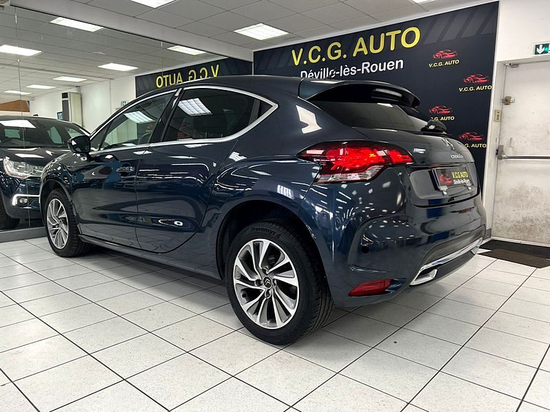 CITROEN DS4 1.6 E-HDi 110CH AIRDREAM SO CHIC