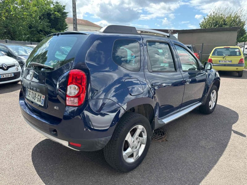 DACIA DUSTER 2012