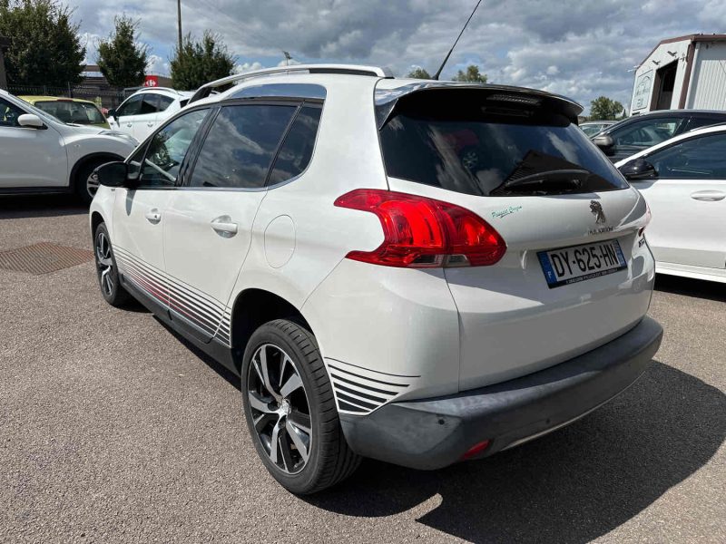 PEUGEOT 2008  2015