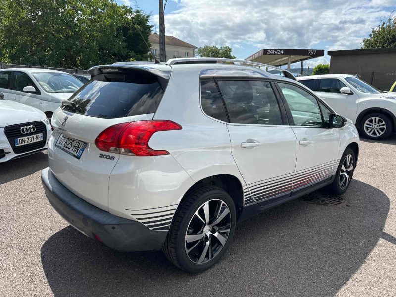 PEUGEOT 2008  2015