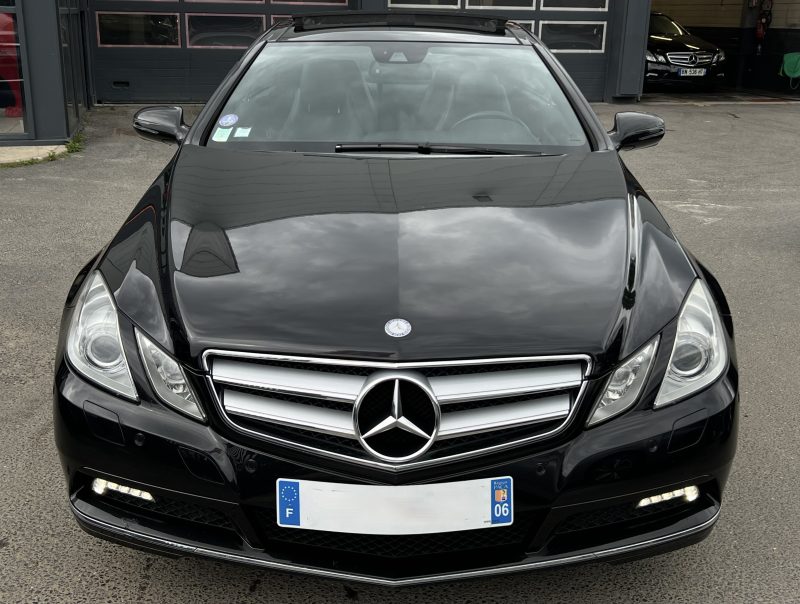 MERCEDES CLASSE E 4 IV COUPE 350 CGI 3.5 V6 292 Cv BVA7 TOIT OUVRANT CUIR 87 700 kms - GARANTIE 1 AN