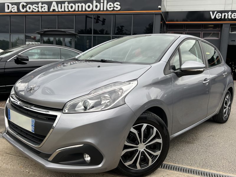 PEUGEOT 208 PHASE 2 1.5 BLUE HDI 100 Cv ECRAN GPS APPLE CARPLAY & ANDROID BVM6 - GARANTIE 1 AN