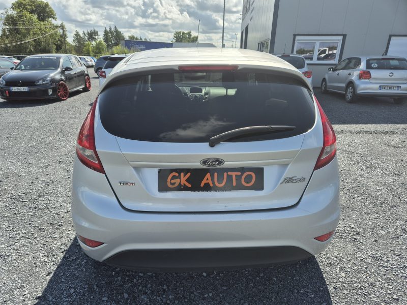 FORD FIESTA VI TDCI 70CV TREND 2010 174000 KM 