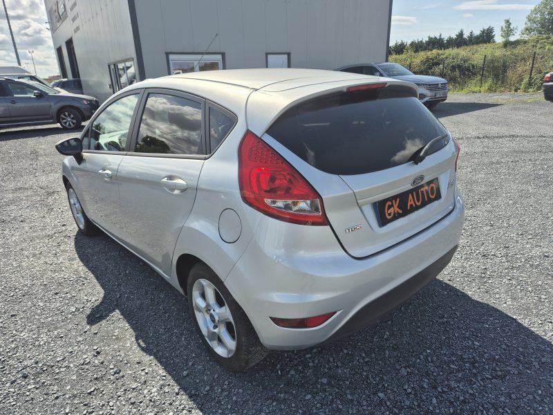 FORD FIESTA VI TDCI 70CV TREND 2010 174000 KM 