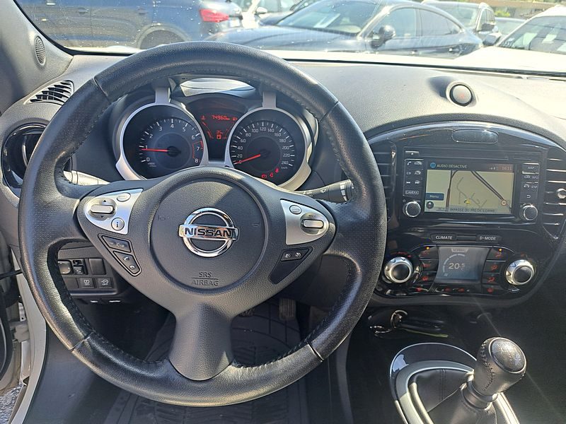 NISSAN JUKE 2017