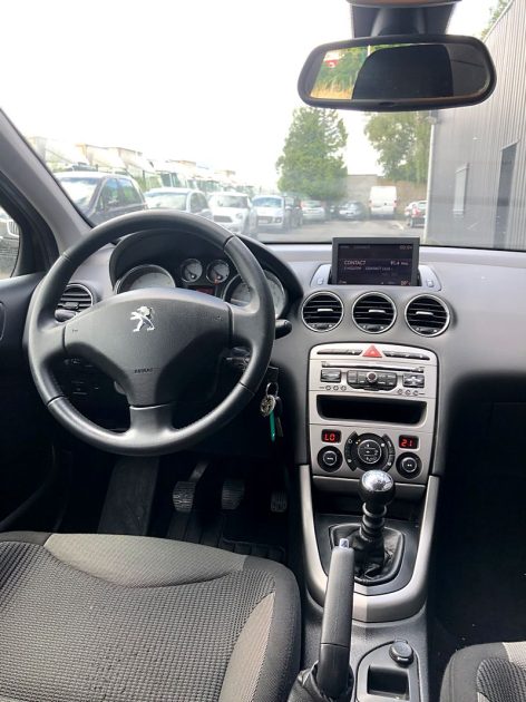 PEUGEOT 308 2012