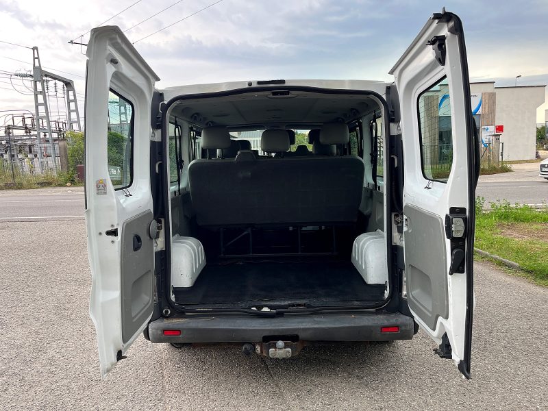 RENAULT TRAFIC 2005