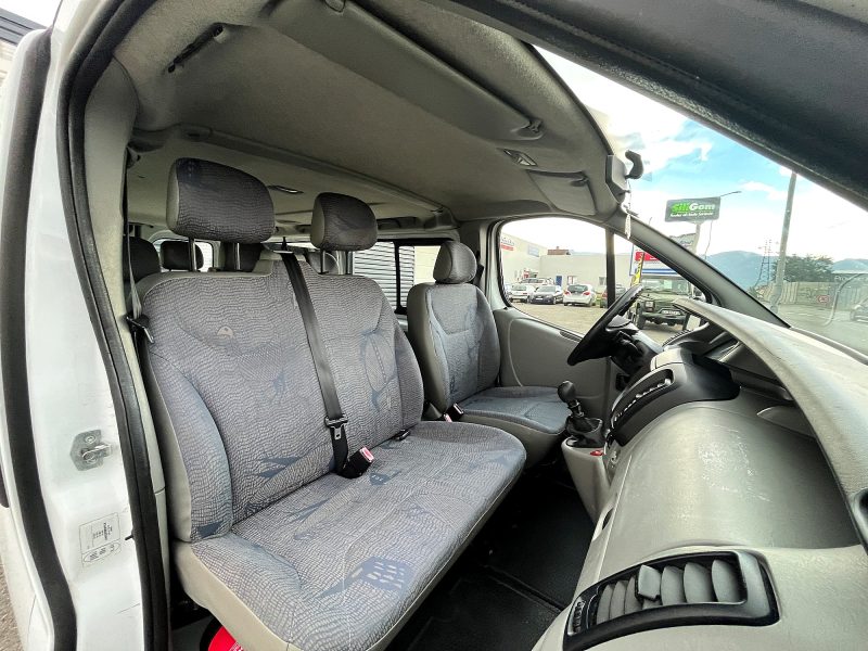 RENAULT TRAFIC 2005