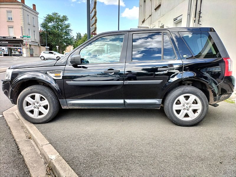 LAND ROVER FREELANDER 2 