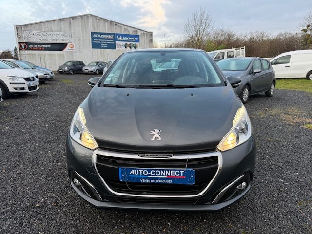 PEUGEOT 208 1.2 e-VTi Active 2016 - 61611 KM