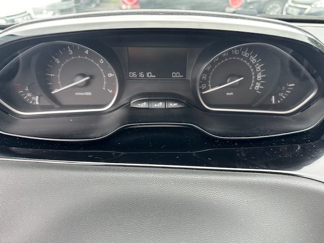 PEUGEOT 208 1.2 e-VTi Active 2016 - 61610 KM