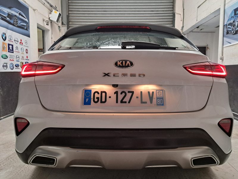 KIA XCEED 2021