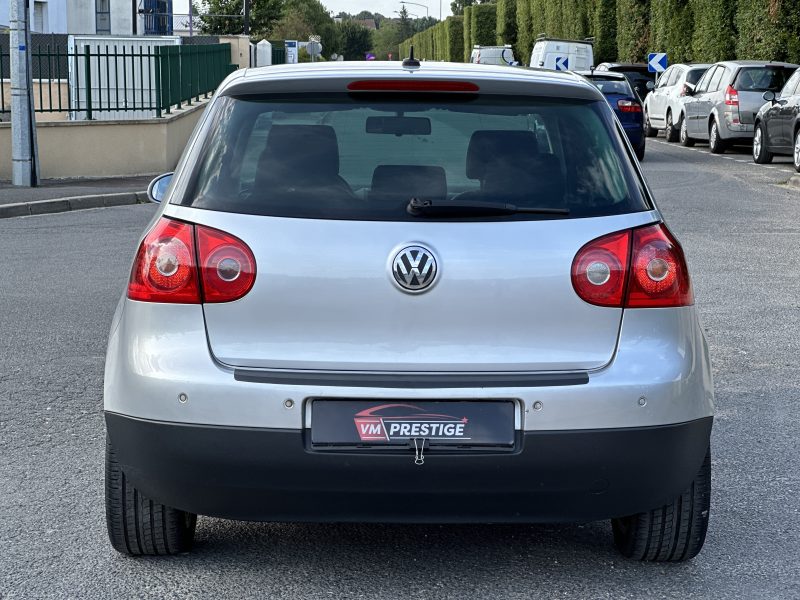 VOLKSWAGEN GOLF 5 2005