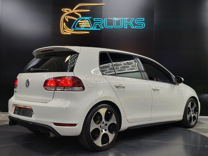 VOLKSWAGEN GOLF VI GTI 2.0 TSI 210cv Boîte Auto DSG / VOLANT A DROITE / IMPORTATION JAPONAISE