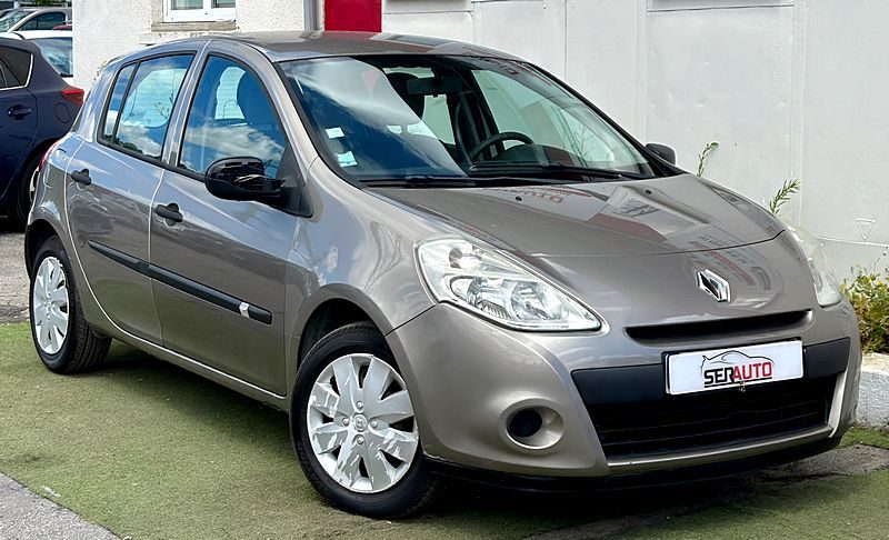 RENAULT CLIO III 2010