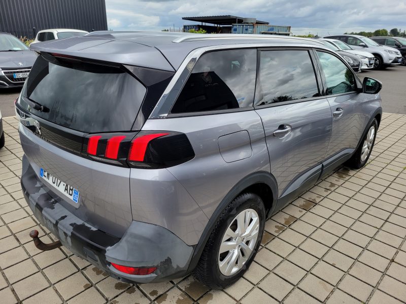 PEUGEOT 5008 1.6L BLUE HDI 120CH PACK ALLURE 7 PLACES