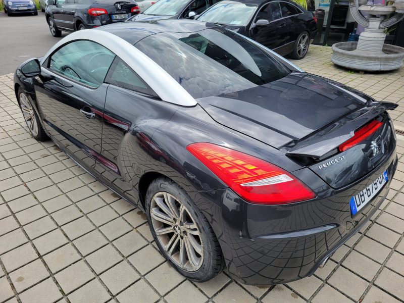 PEUGEOT RCZ 2010