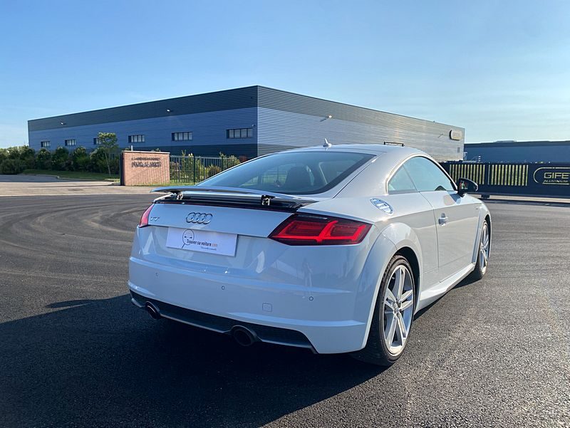 AUDI TT S LINE 2.0 L TFSI 230 ch