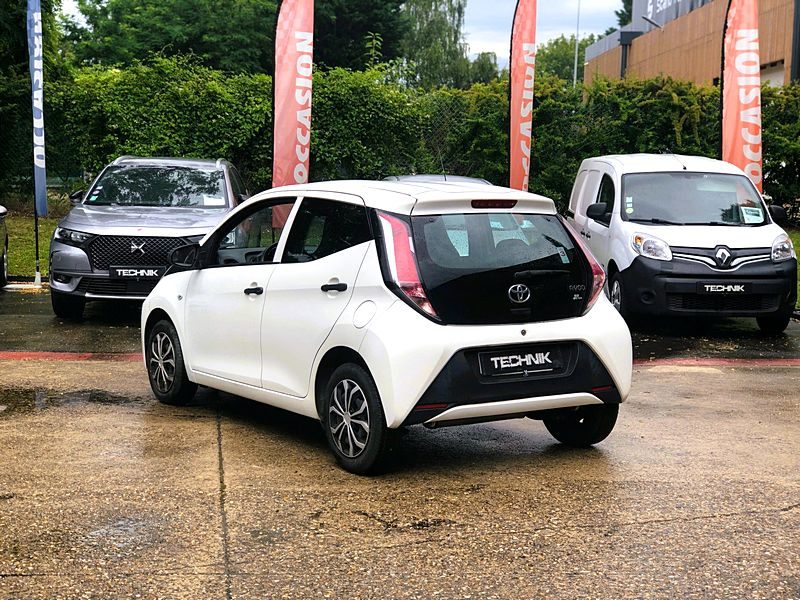 TOYOTA  AYGO 2015