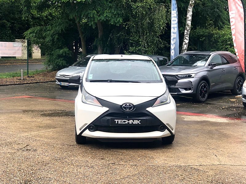 TOYOTA  AYGO 2015