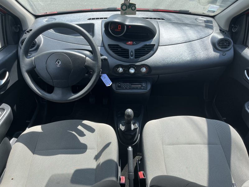 RENAULT TWINGO II 2010