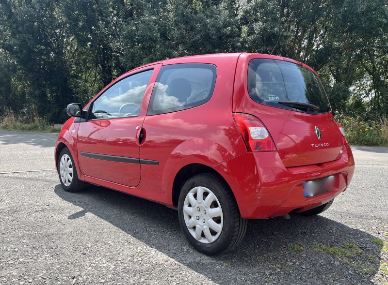 RENAULT TWINGO II 2010