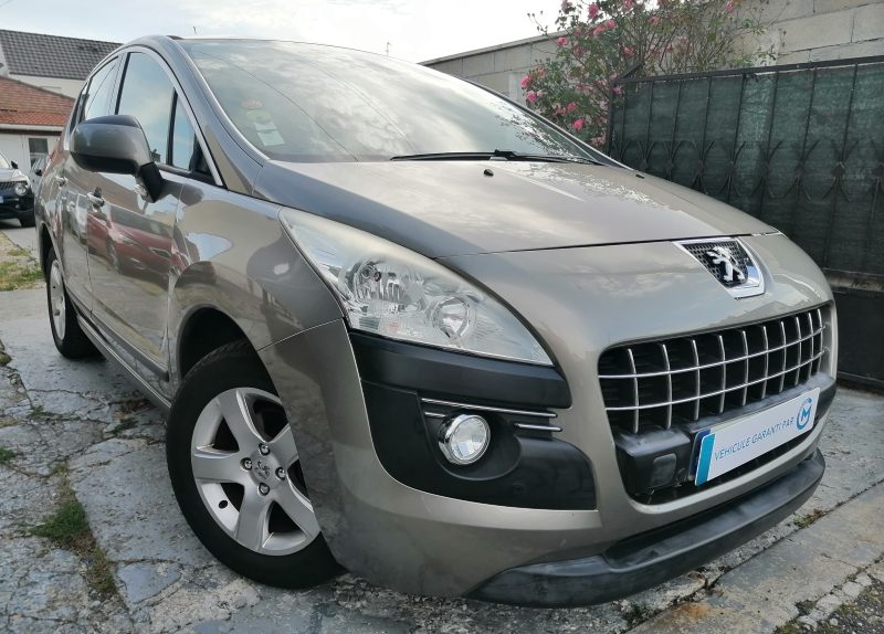 PEUGEOT 3008 Monospace 2011