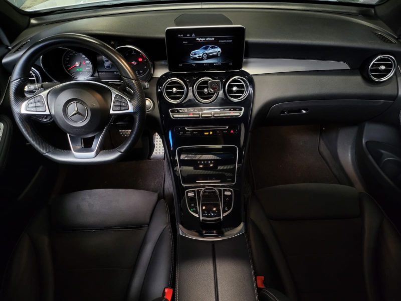 MERCEDES GLC COUPE 250 d 4MATIC 204cv FASCINATION TOIT OUVRANT / ATTELAGE / SUIVI COMPLET MERCEDES