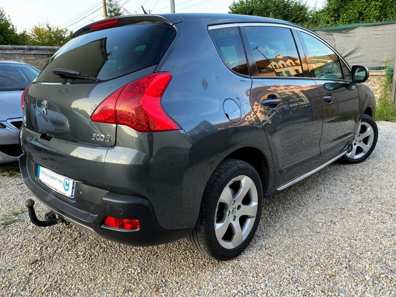 PEUGEOT 3008 Monospace 2010