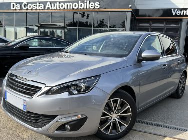 PEUGEOT 308 II ALLURE 1.2 130 BOITE AUTOMATIQUE GPS CAMERA RECUL CRIT AIR 1 54 400 Kms Garantie 1 an