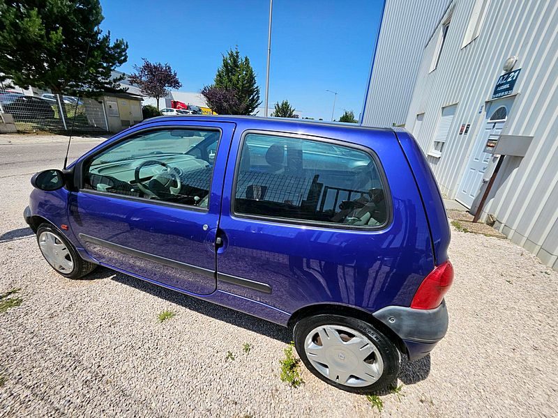 RENAULT TWINGO I 2002