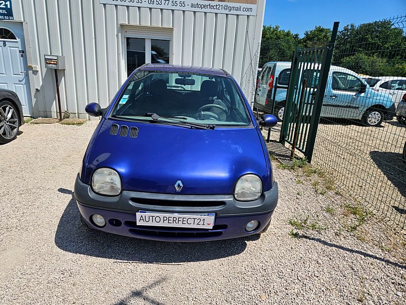 RENAULT TWINGO I 2002