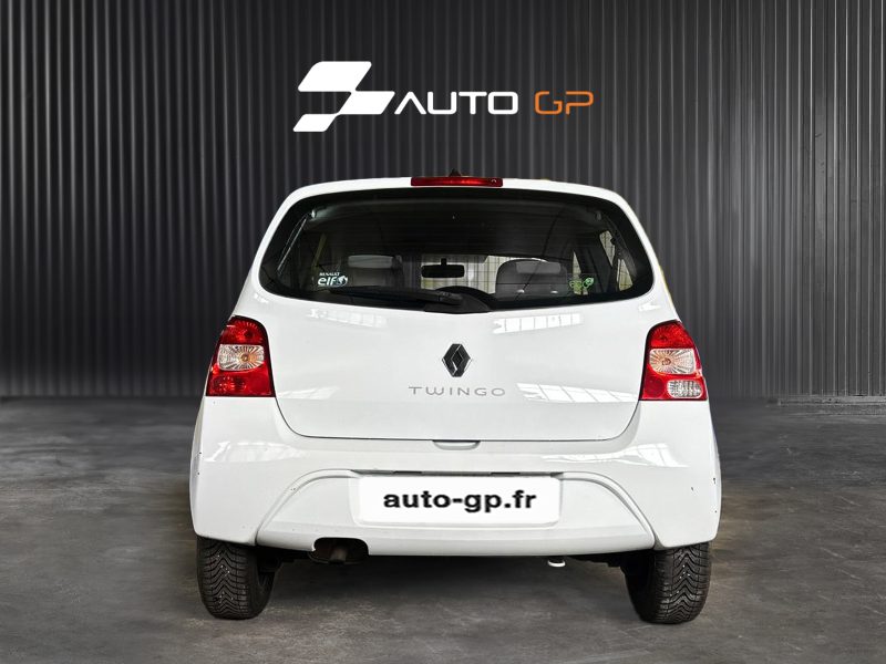 RENAULT TWINGO II 2010