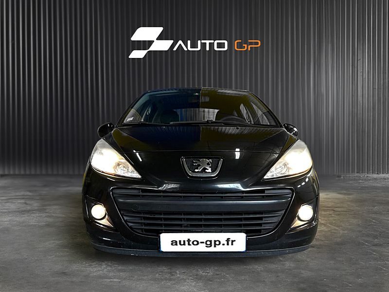 PEUGEOT 207 2010