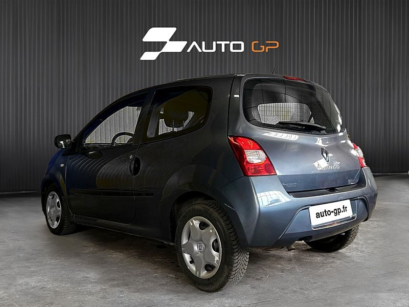 RENAULT TWINGO II 2010