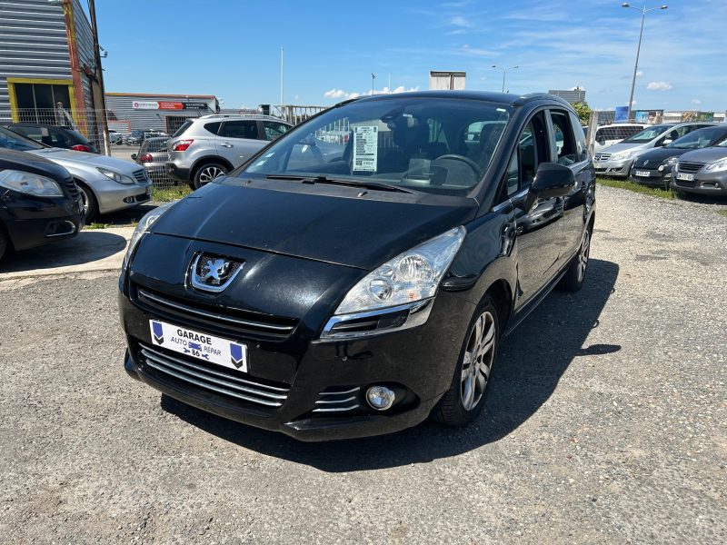 PEUGEOT 5008 2010