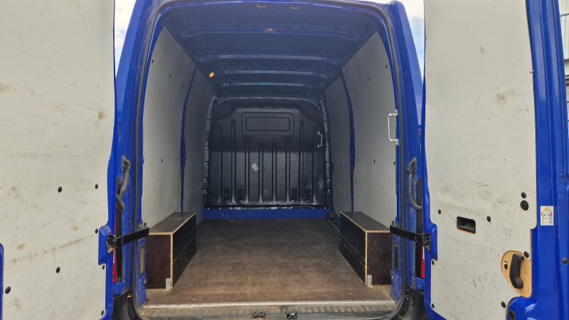 RENAULT MASTER III Fourgon 2018