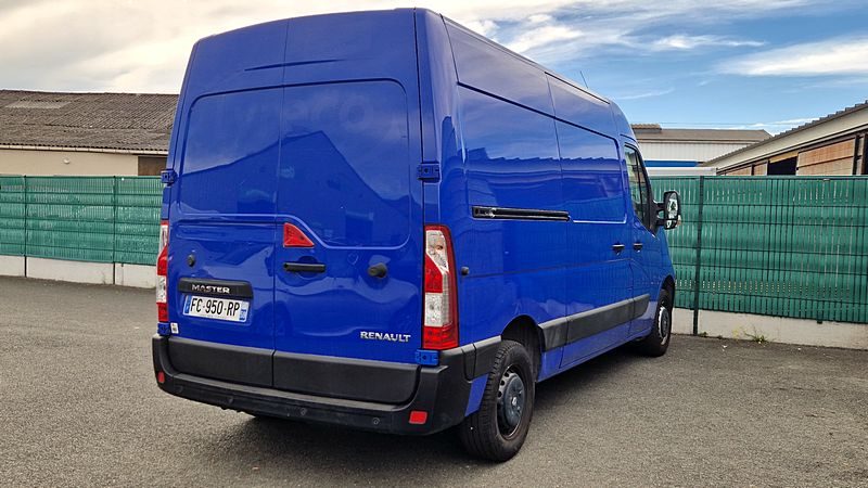 RENAULT MASTER III Fourgon 2018