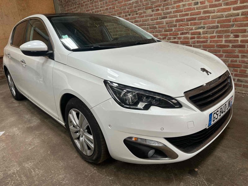 PEUGEOT 308 II ALLURE 1.2 THP 130